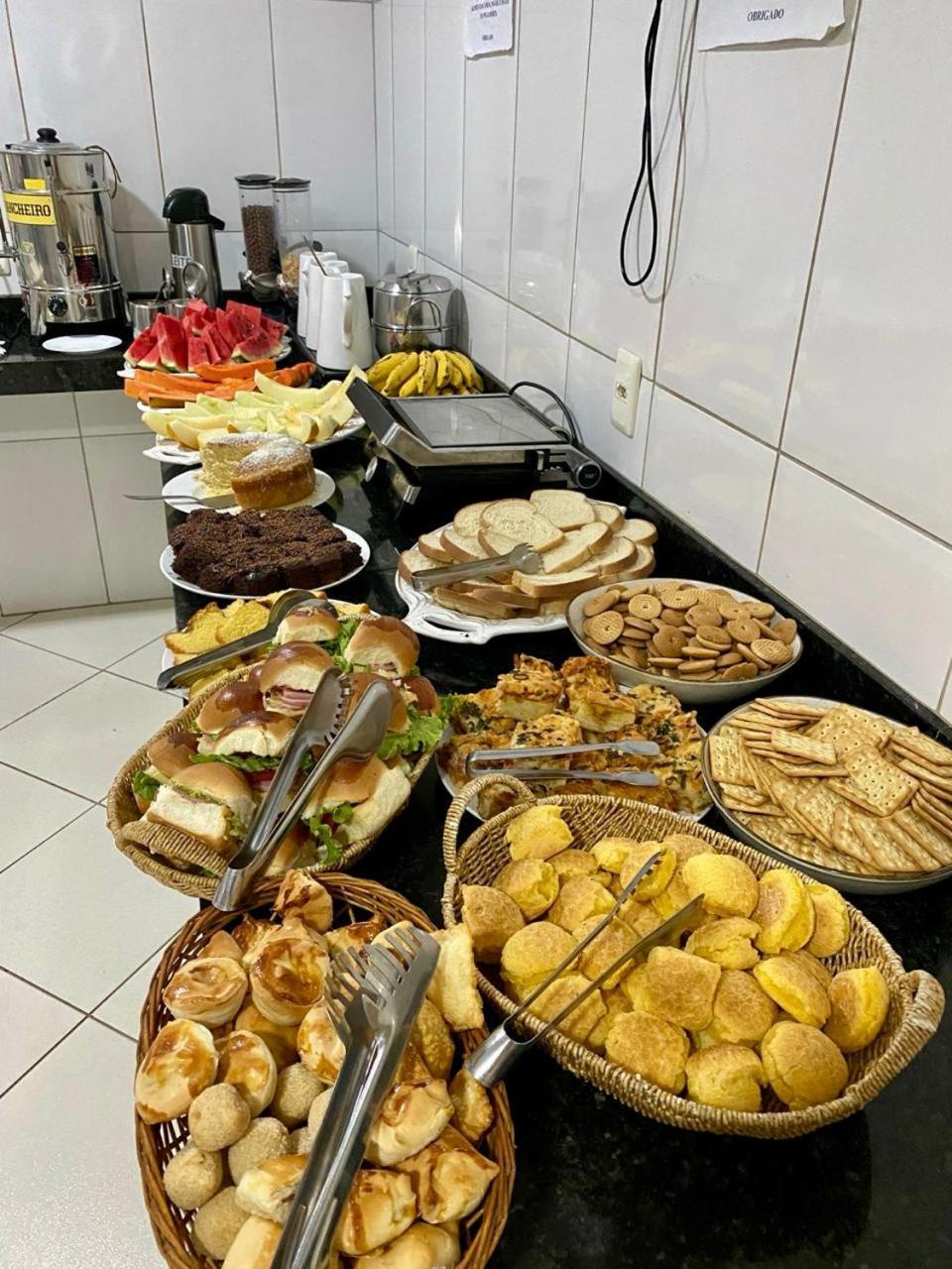 Euro Plaza Hotel - Proximo Ao Aeroporto De Goiania, Santa Genoveva מראה חיצוני תמונה